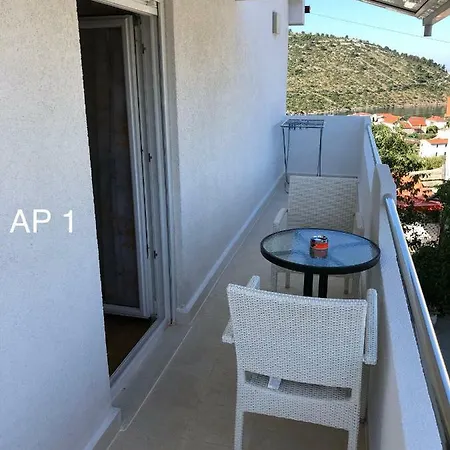 Apartment Zora Rogoznica (Sibenik-Knin)
