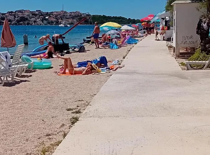 Zora Rogoznica (Sibenik-Knin)