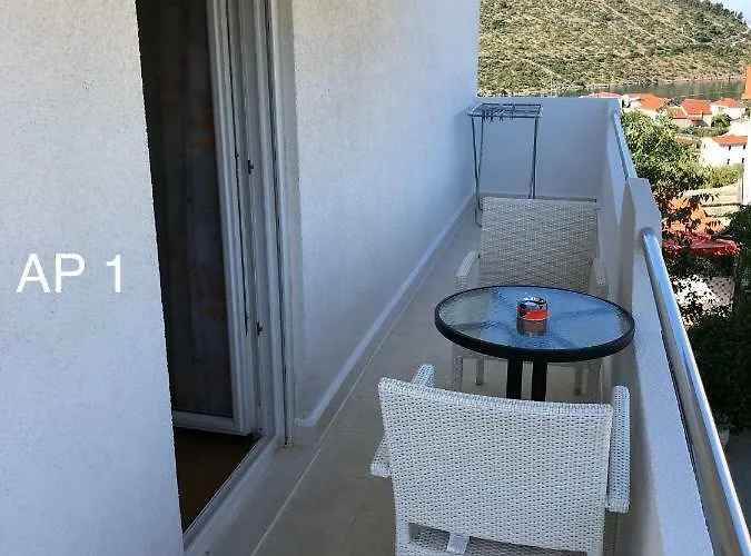 דירה Zora רוגוזניצה