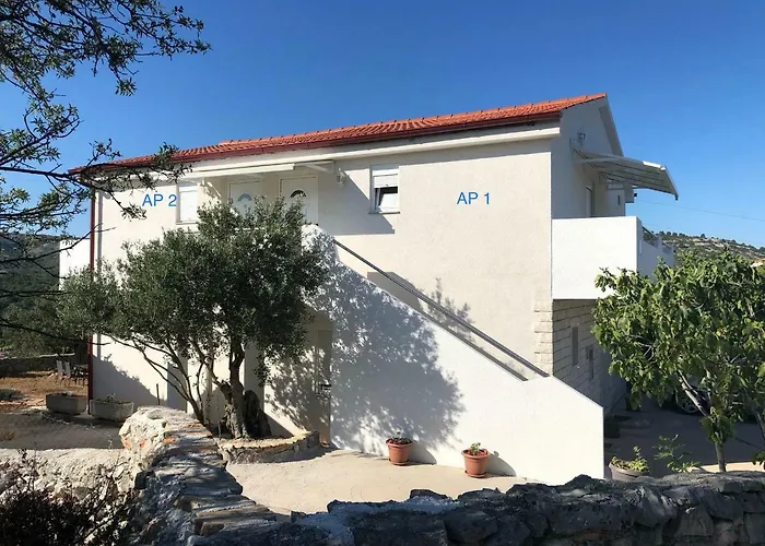 Zora דירה רוגוזניצה