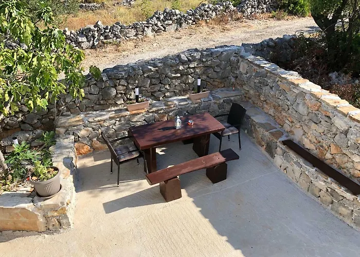 Zora רוגוזניצה